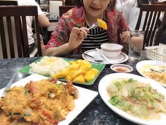 -光海鲜鱼翅餐厅(叻差拉披色路店)