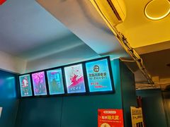-荒岛实景沉浸密室(江汉路1店)