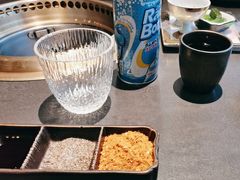 -铭牛烧肉·和牛海鲜自助(高新月牙湖店)