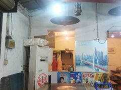 -苟味道老火锅(黄桷坪店)
