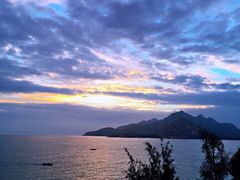 -那琴半岛地质海洋公园