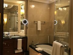 -广州富力丽思卡尔顿酒店