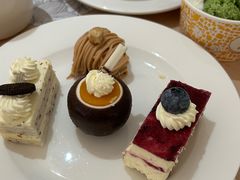 -晶丽香榭自助餐(南京大饭店)