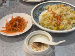 -汗腾格里·风味餐厅(新疆驻京办店)