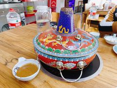 -毛辣果·贵州红酸汤牛肉火锅(西单店)