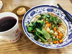 -陕味食族油泼面·小炒盖码面(双榆树店)