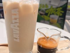 -LAVAZZA拉瓦萨咖啡(中航城君尚购物中心店)