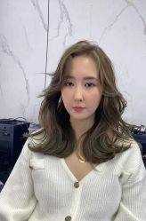 -MOVAN  HAIR莫凡匠人发型屋