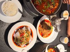 -万重锦·人文川菜馆(骡马市店)