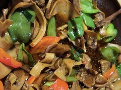 -雀舞云南菜(天津天河城购物中心店)