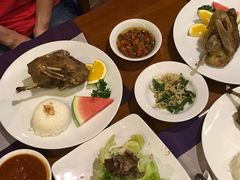 -Pundi Pundi Restaurant
