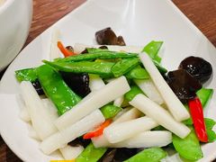 荷塘月色-云海肴·汽锅鸡·云南菜(领展购物广场·中关村店)
