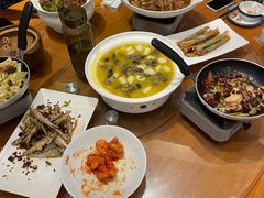 -荆楚渔艺堂·鱼头泡饭(江堤中路店)