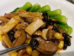 菌菇炒时蔬-品粹徽园·家常安徽菜