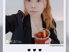 -UNI UNI(环亚凯瑟琳店)