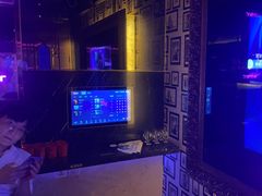 -温莎KTV(珠江路店)