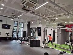 -汗水空间私教健身连锁(SM广场店)