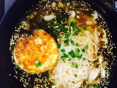 酸菜肉丝米线-味志道(交大慧园店)