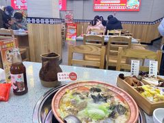 -阿婆情腊排骨火锅(金虹路店)