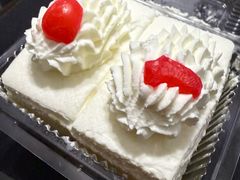 -红宝石·鲜奶小方·海派西点房(丰庄店)