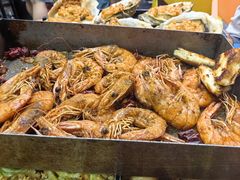 -老东镇啤酒屋海鲜加工·蒸汽海鲜·海鲜烧烤(台东店)