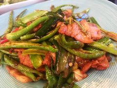 -爱啤精酿·民谣酒馆(滨江店)