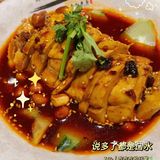 俩人团了个99双人餐，东西挺多性价比高。上下两层