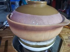 -广味炭炉鸡煲(宝业路分店)