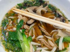 -湘人龙记老长沙米粉(华普国际大厦店)