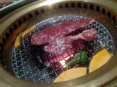 -山川小町·极番烧肉(新地假日广场店)