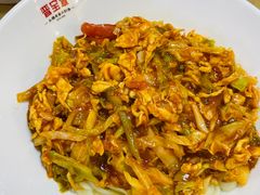 圆白菜鸡蛋炒刀削-晋宝章大同刀削面(和平里店)