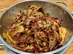 爆辣干锅鸭头-安诚居干锅鸭头(八角店)