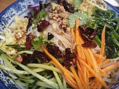 -快乐老家三鲜饺子东北菜(南六中路店)