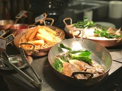 -圣丰索菲特·2 On 988 Café 自助餐厅