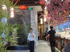 -万重锦·人文川菜馆(骡马市店)