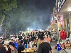 -学府小吃一条街(北大门商业街店)
