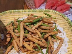 -黄泥岗·地道湖北菜(奥特莱斯店)