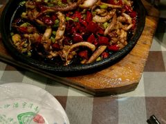 -昱龙大盆牛蛙馆(三兴街总店)