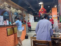 大堂-成都玉林串串香火锅(三八店)