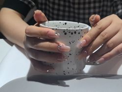 -瞧·享轻奢美甲美睫