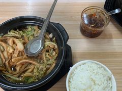 -赵家牛肉砂锅(台西三路店)