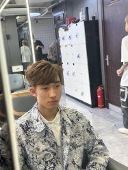 -藤野造型烫发染发