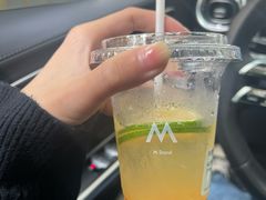 -M Stand(西安大悦城店)