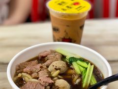 -颂记牛肉粉