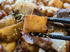 -老钟家烤羊排·敦伊阁清真餐厅胡羊焖饼