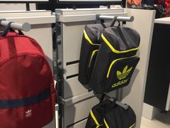 -阿迪达斯(八方汇精品优惠店)
