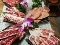 -明洞阿姨·韩式酱蟹烤肉·创意料理(三元桥店)