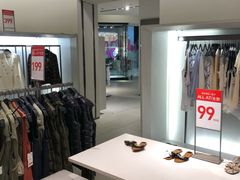 -ZARA(凯德乐峰广场店)