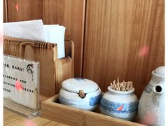 -花和海鲜自助(梅江店)