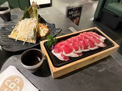-湊湊火锅·茶憩(杭州湖滨银泰in77店)